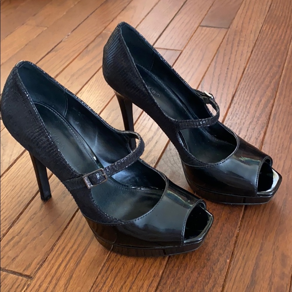 Calvin Klien • Platform